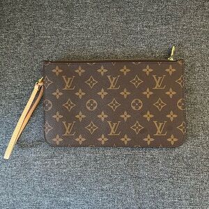 Louis Vuitton Monogram Wristlet Classic Print Clutch Bag